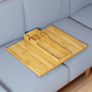 SpaceAid Suporte de copo de bambu para sofá, dobrável antiqueda, bandeja de apoio de braço com suporte de copo, organizador de mesa lateral de braço de sofá para lanches remotos (natural)